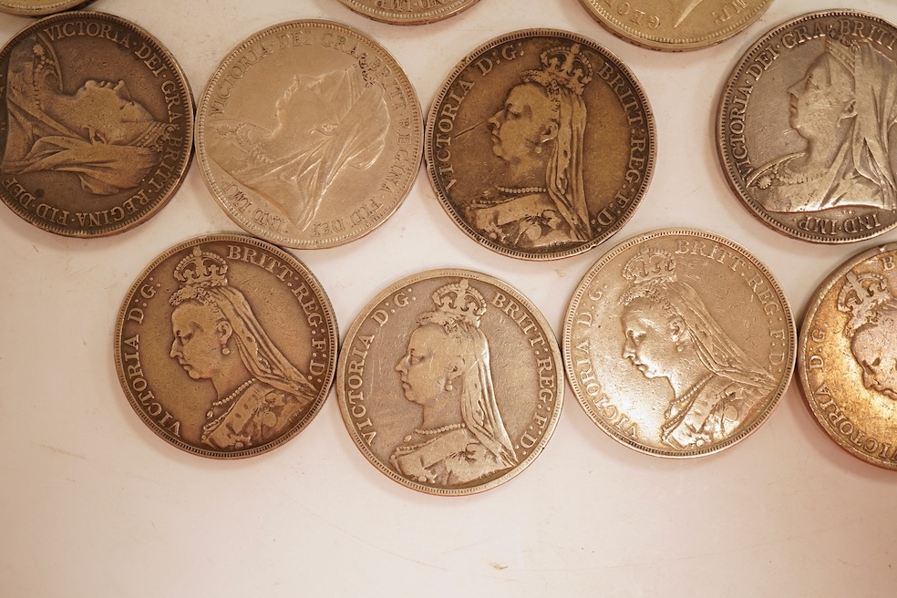 British silver coins, Victoria to George VI, eighteen crowns;, two 1889, 1890, 1891, 1892, two 1893, 1894 to 1895, 1896, 1897, 1898, four 1935 and 1937, ranging from fine to about EF